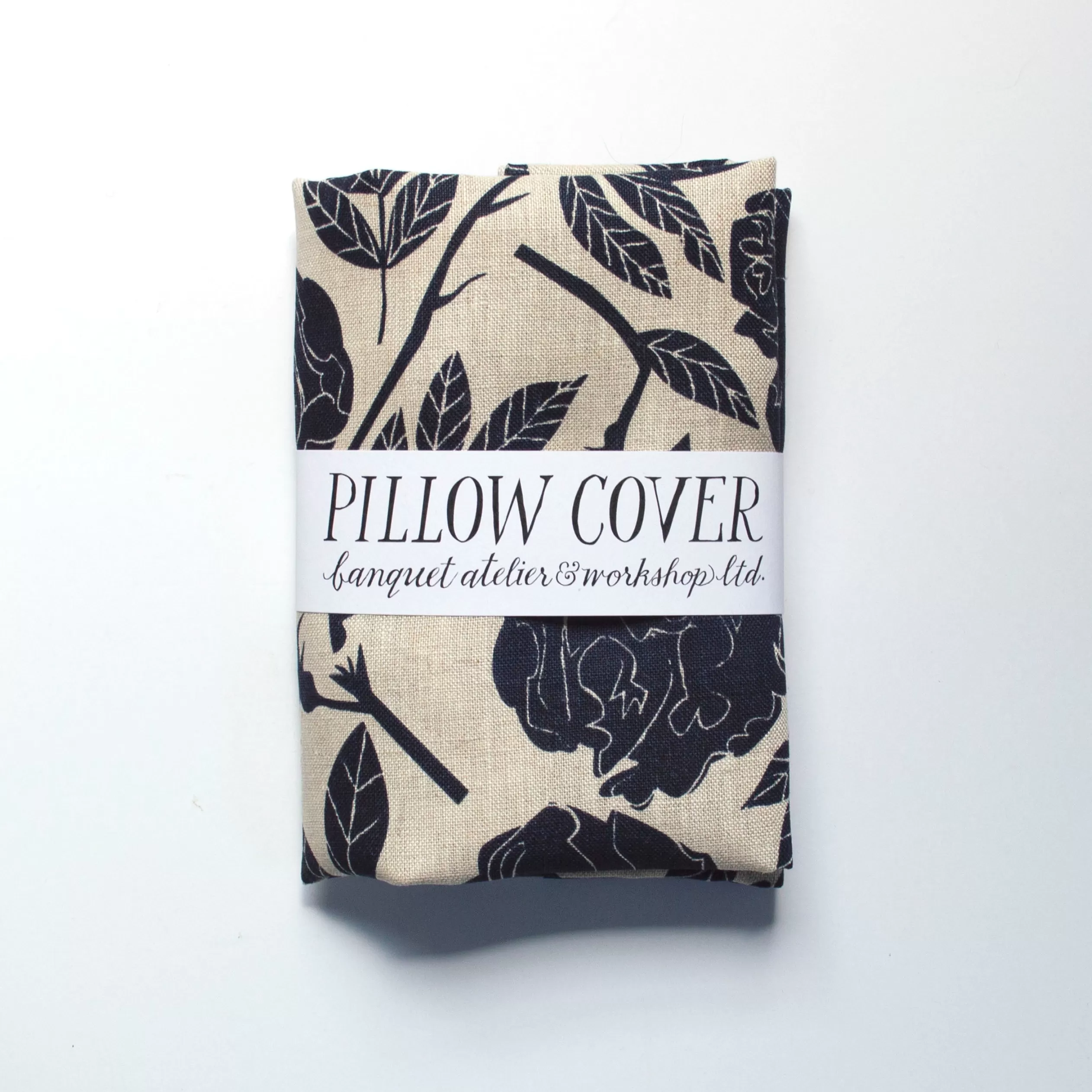 The Darkest Navy On Natural Wild Roses 100% Linen Pillow Cover<Banquet Workshop Best Sale